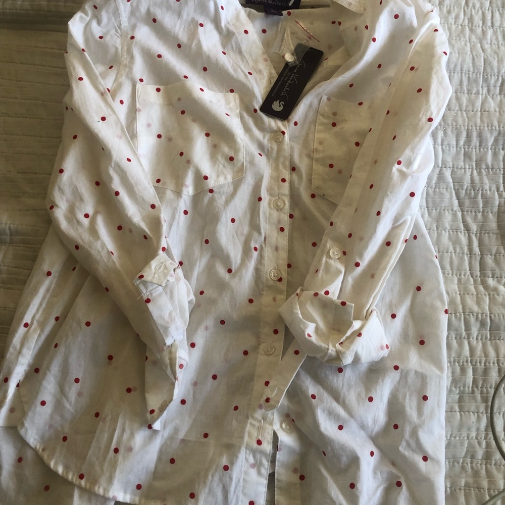 Gloria Vanderbilt orange Polkadot shirt - Picture 2 of 4